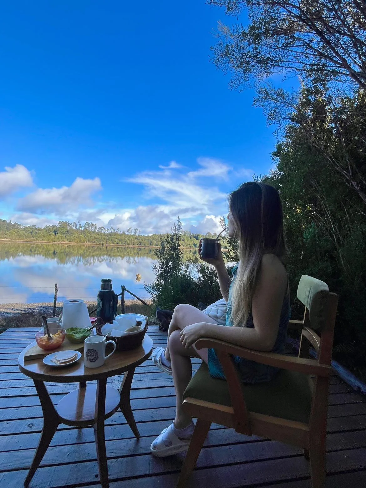 Tinaja privada en terraza con vista al entorno natural